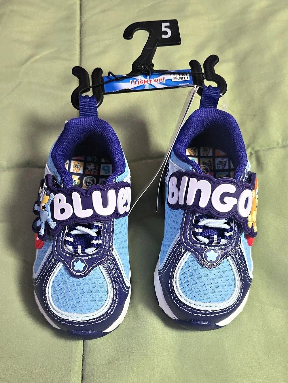 Bluey Toddler Boys Lighted Athletic Sneakers, Sz 5